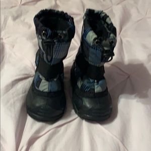 Toddler snow boots